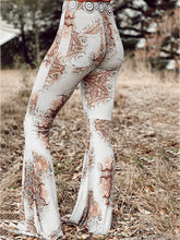 Load image into Gallery viewer, Printed Bodyline Flare Pants